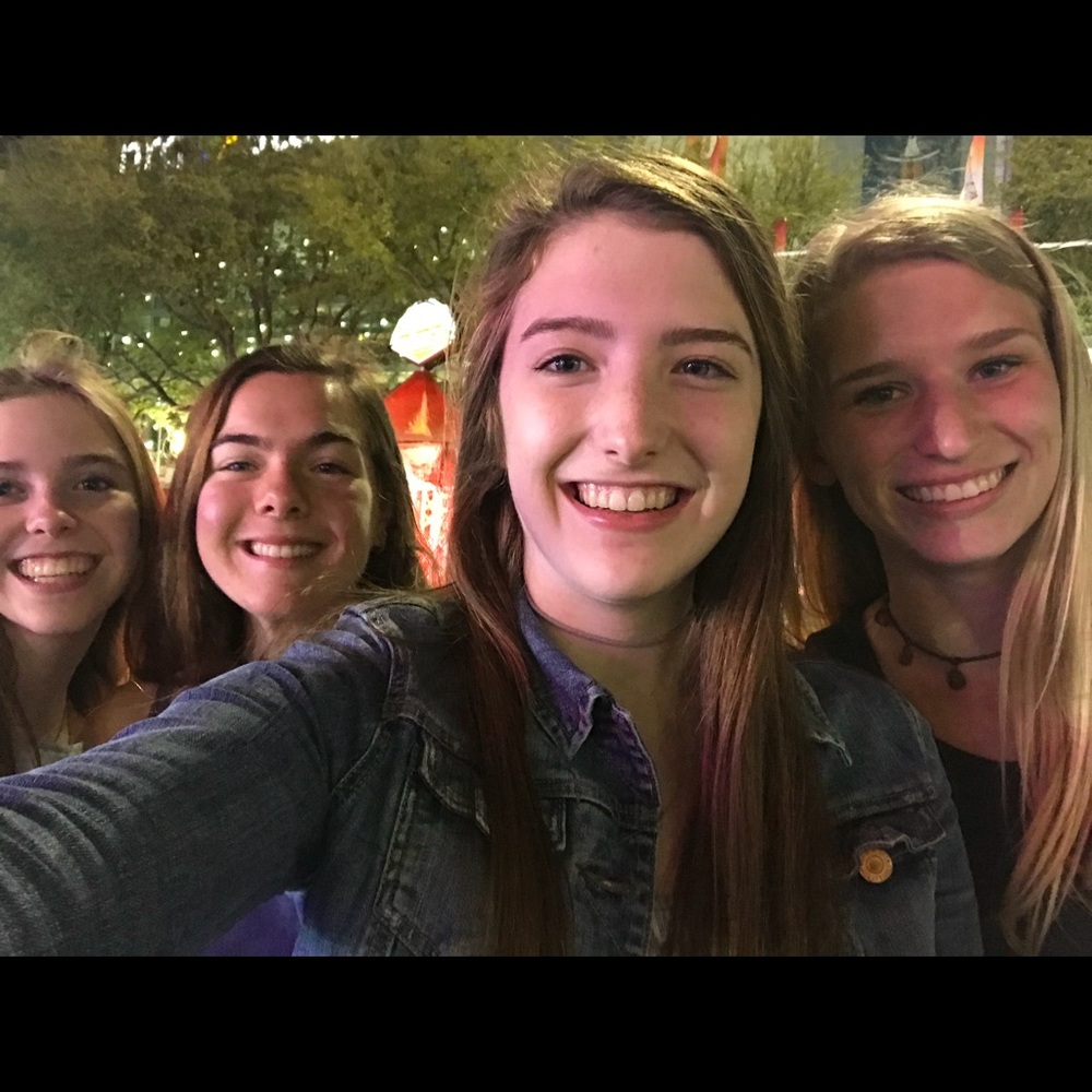 Meet your Posher, Meagan